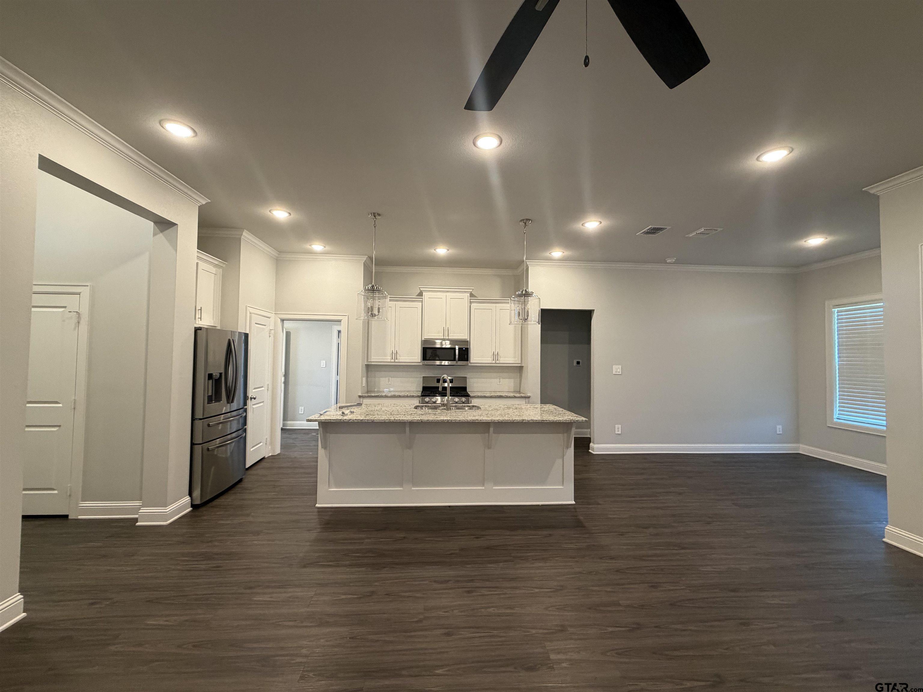 Residential Lease in Bullard 3