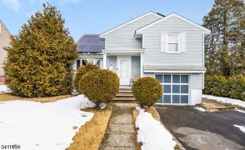 31 Grove Rd, Union, NJ, 07083-4242 | Card Image