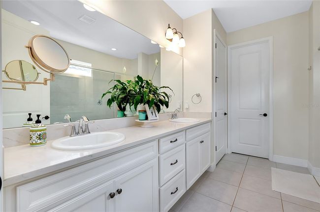 11560 Tapestry Ln, House other with 3 bedrooms, 3 bathrooms and null parking in Venice FL | Image 35