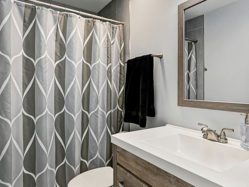 7676 Thistlewood Ln, Frankfort, IL, 60423-2149 | Card Image