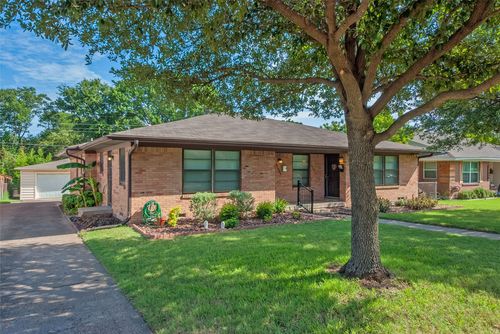 11033 Wyatt St, Dallas, TX, 75218-2545 | Card Image