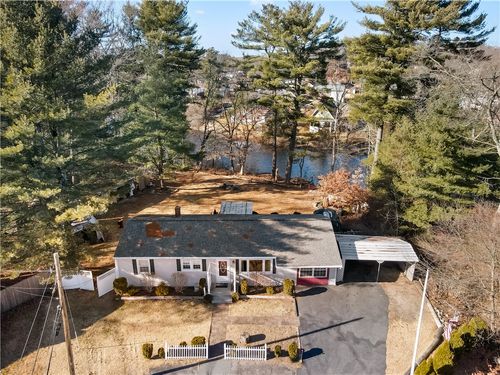 10 Colonial Rd, Coventry, RI, 02816-6013 | Card Image