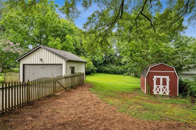 2201 Plantation Ln, House other with 3 bedrooms, 2 bathrooms and null parking in Chamblee GA | Image 33
