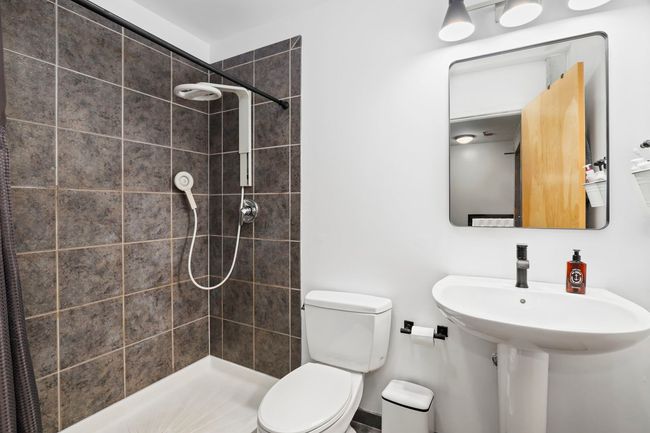 UNIT-907 - 1620 S Michigan Ave, Condo with 2 bedrooms, 2 bathrooms and 1 parking in Chicago IL | Image 18