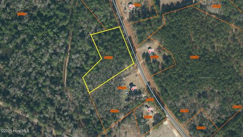 307 Rough Horn Rd, Evergreen, NC, 28438-9439 | Card Image