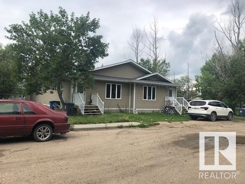 327 7 Ave Ne, Three Hills, AB, T0M | Card Image