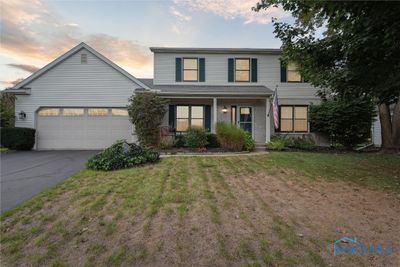 8240 Elkhorn Lane, House other with 4 bedrooms, 2 bathrooms and 2 parking in Toledo OH | Image 1