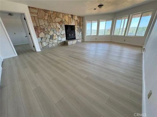 17825 Clearwater Dr, Red Bluff, CA, 96080-9424 | Card Image
