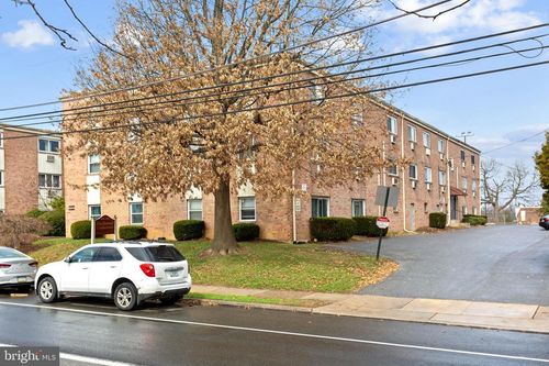 apt-c3-8115 W Chester Pike, UPPER DARBY, PA, 19082-1328 | Card Image