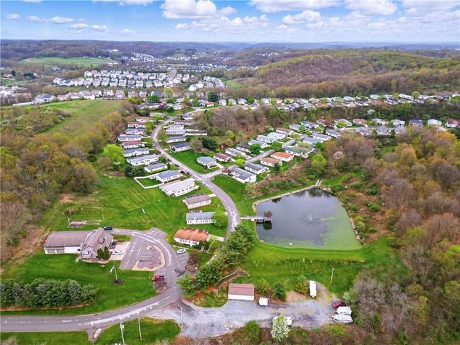 127 Rock Lake Dr, House other with 2 bedrooms, 2 bathrooms and 2 parking in Zelienople PA | Image 31