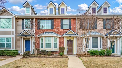 3213 Carlisle St, Bedford, TX, 76021-7370 | Card Image