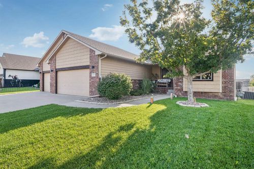 12706 W Grant Ct, Wichita, KS, 67235-1803 | Card Image