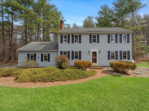 15 Gilbert Way, Millbury, MA, 01527-1420 | Card Image