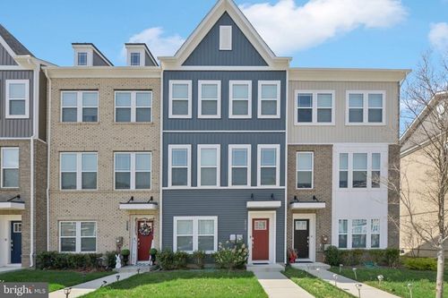 6929 Waterbury Pl, BRYANS ROAD, MD, 20616-7051 | Card Image