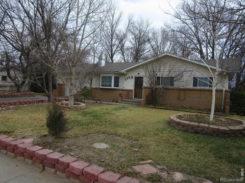 830 15th St, Burlington, CO, 80807-1107 | Card Image