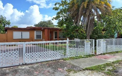 2445 Nw 159th Ter, Miami Gardens, FL, 33054-6943 | Card Image
