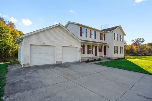 2216 Roberts Journey, Ravenna, OH, 44266 | Card Image
