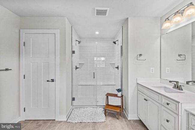 8005 International Dr, House other with 6 bedrooms, 5 bathrooms and null parking in WARRENTON VA | Image 29