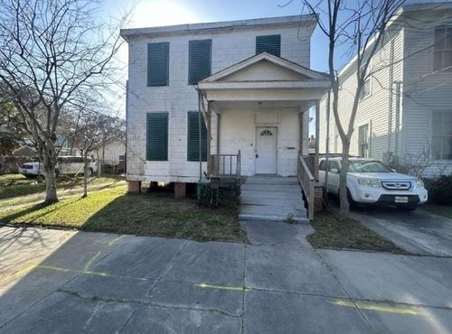 1511 37th St, Galveston, TX, 77550-6722 | Card Image