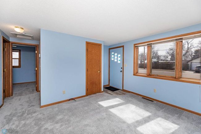 Front Closet | Image 6