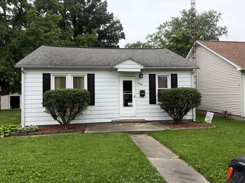 438 Anderson St, Centralia, IL, 62801-4302 | Card Image