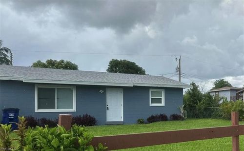 4630 New Haven Dr, FORT MYERS, FL, 33908-2623 | Card Image