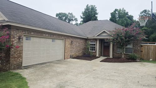 703 Kingsley Dr, Prattville, AL, 36066-7425 | Card Image