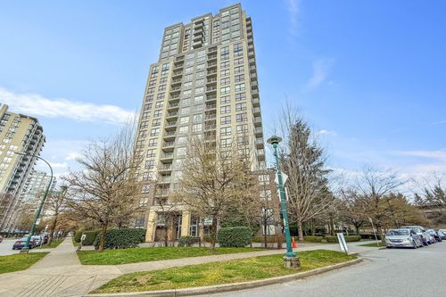 1101-3663 Crowley Dr, Vancouver, BC, V5R6H4 | Card Image