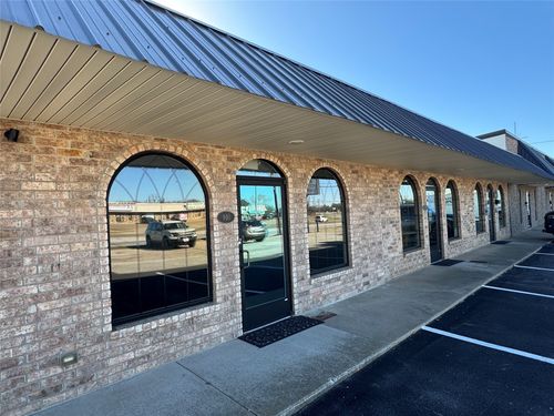 940 W Kearney St, Mesquite, TX, 75149-3208 | Card Image