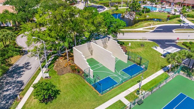 APT-1001 - 14571 Glen Cove Dr, Condo with 3 bedrooms, 2 bathrooms and null parking in FORT MYERS FL | Image 47