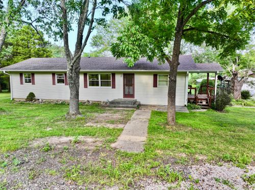 8028 Weaver St, Winona, MO, 65588-8223 | Card Image