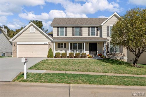 2542 Autumn Fields Ln, Wentzville, MO, 63385-3071 | Card Image
