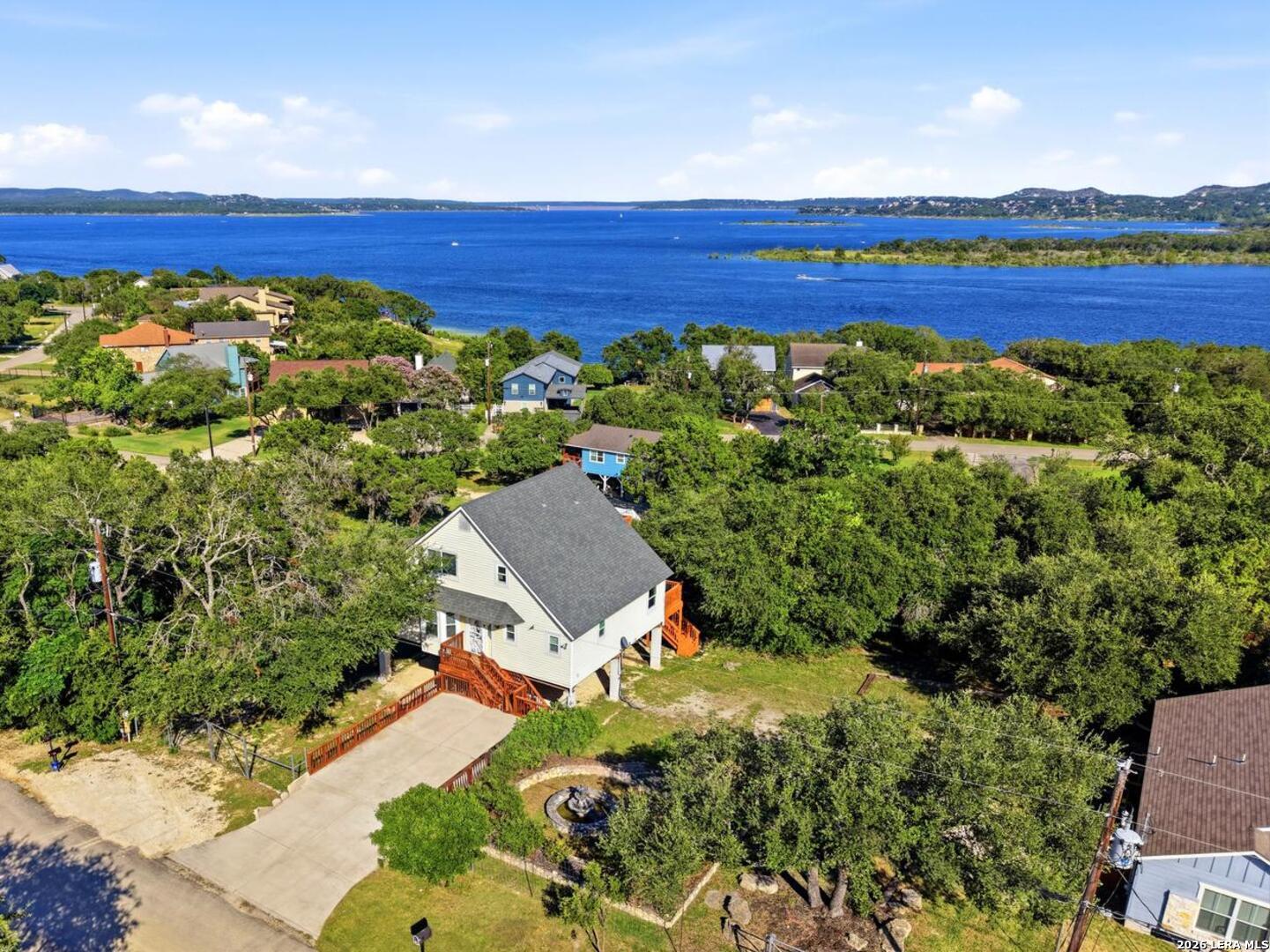 Residential in Canyon Lake