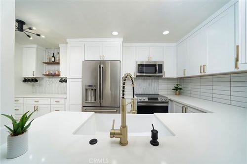 1-25671 Le Parc, Lake Forest, CA, 92630-5922 | Card Image