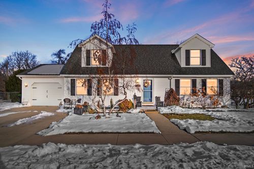 1170 Gardendale Ave, Huntington, IN, 46750-3934 | Card Image