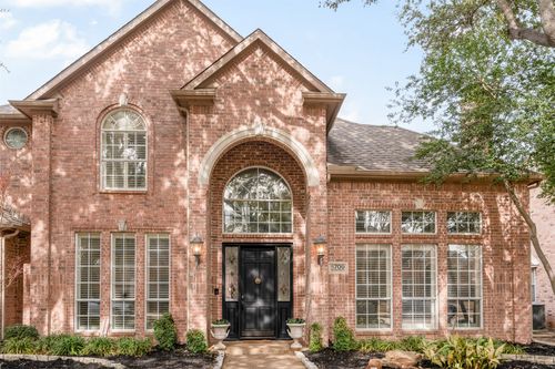 5709 Ridgehaven Dr, Plano, TX, 75093-8534 | Card Image