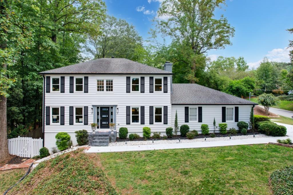 Woodsong Ct, Dunwoody, GA 30338