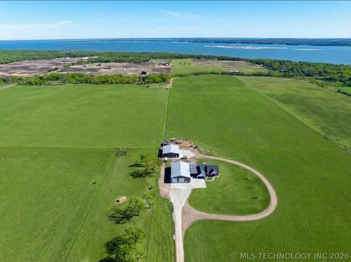 2724 Lark Rd, Kingston, OK, 73439-5319 | Card Image