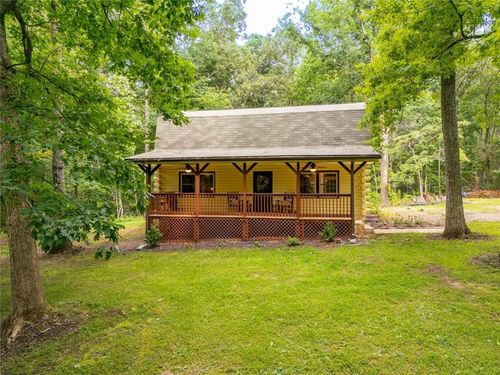 465 Waters Edge Dr, Clarkesville, GA, 30523-2880 | Card Image