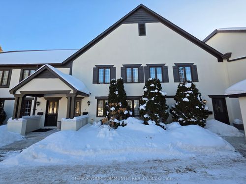 22-5 James Foxway N/A, North York, ON, M2K2S2 | Card Image