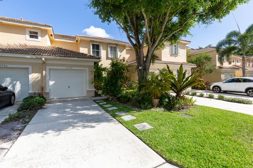 13792 Creston Pl, Wellington, FL, 33414-2156 | Card Image