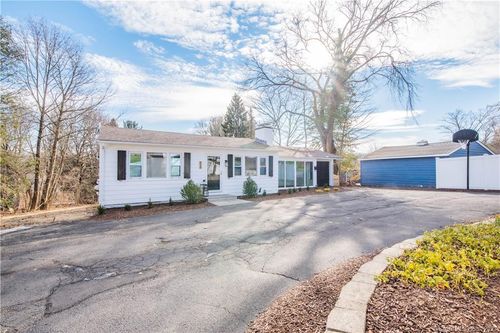 365 Woodbury Rd, Watertown, CT, 06795-1728 | Card Image