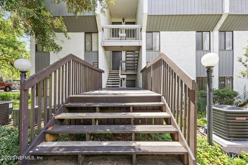 326-2628 Sw 14th Dr, Gainesville, FL, 32608-2046 | Card Image