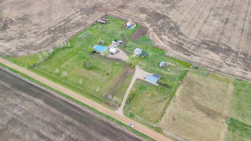 270046 Township Road 284, Beiseker, AB, T0M0G0 | Card Image