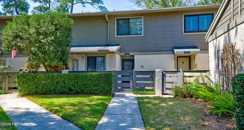 2014-7623 Baymeadows Cir W, Jacksonville, FL, 32256-1869 | Card Image