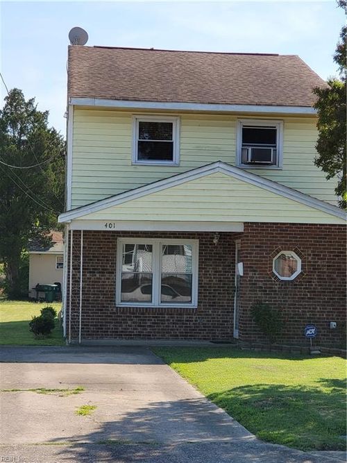 401 Maple Ave, Newport News, VA, 23607-4917 | Card Image