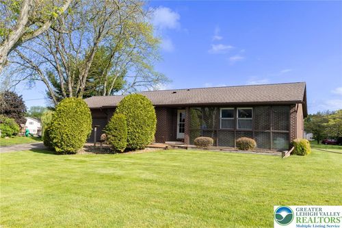 5719 Grouse Dr, Bethlehem, PA, 18017-9218 | Card Image