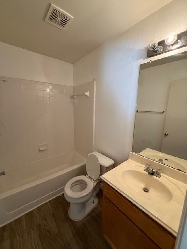1212 Nightshade Ln, House other with 3 bedrooms, 2 bathrooms and 2 parking in Leander TX | Image 16