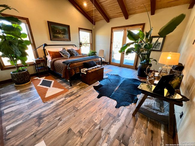 163 Northridge Dr W, House other with 2 bedrooms, 3 bathrooms and null parking in Mountain Home TX | Image 11