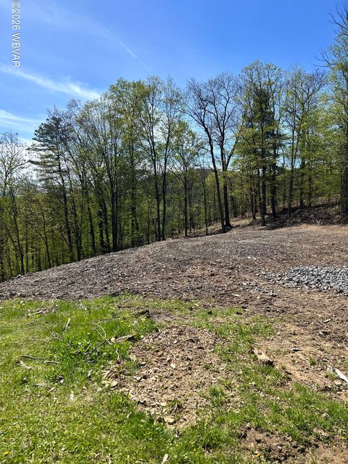 100 Oak Run Rd, Lock Haven, PA, 17745-8688 | Card Image